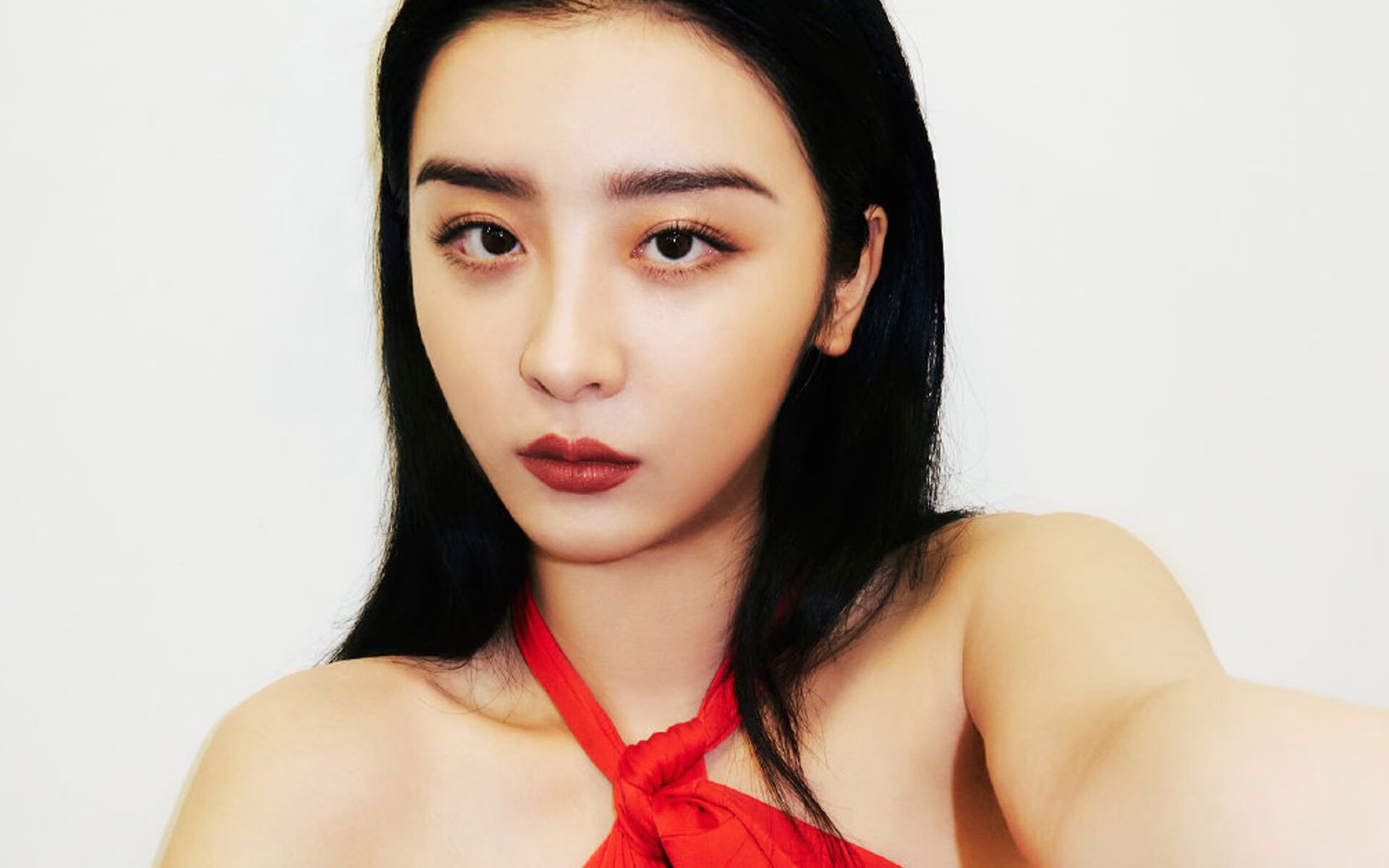 爱游戏官方网站-美洲豪门球队争夺篮球巅峰，火药味十足，美洲篮球强队