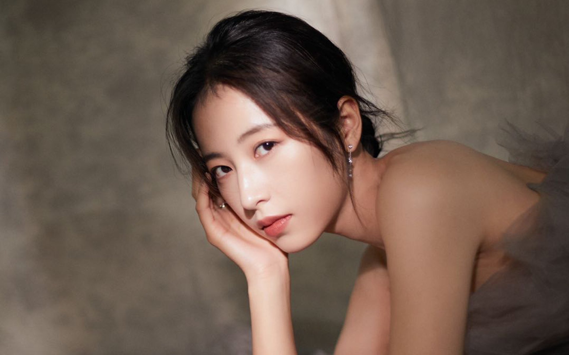 爱游戏综合娱乐-风云变幻：湖人对阵湖人之战或将上演逆转，湖人对抗赛