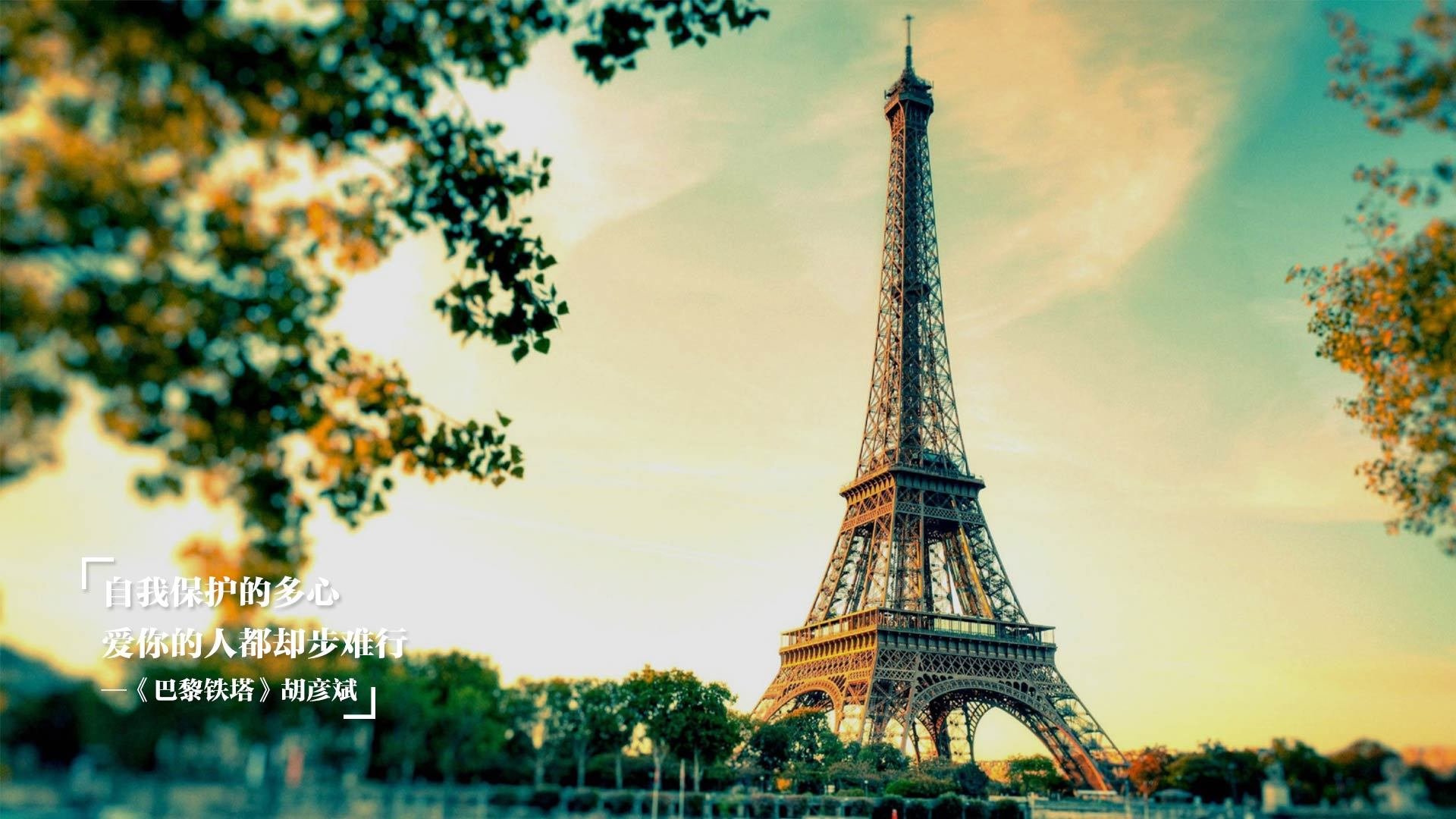 “三叉湖游泳馆:水上救生选手挑战极限反应速度”