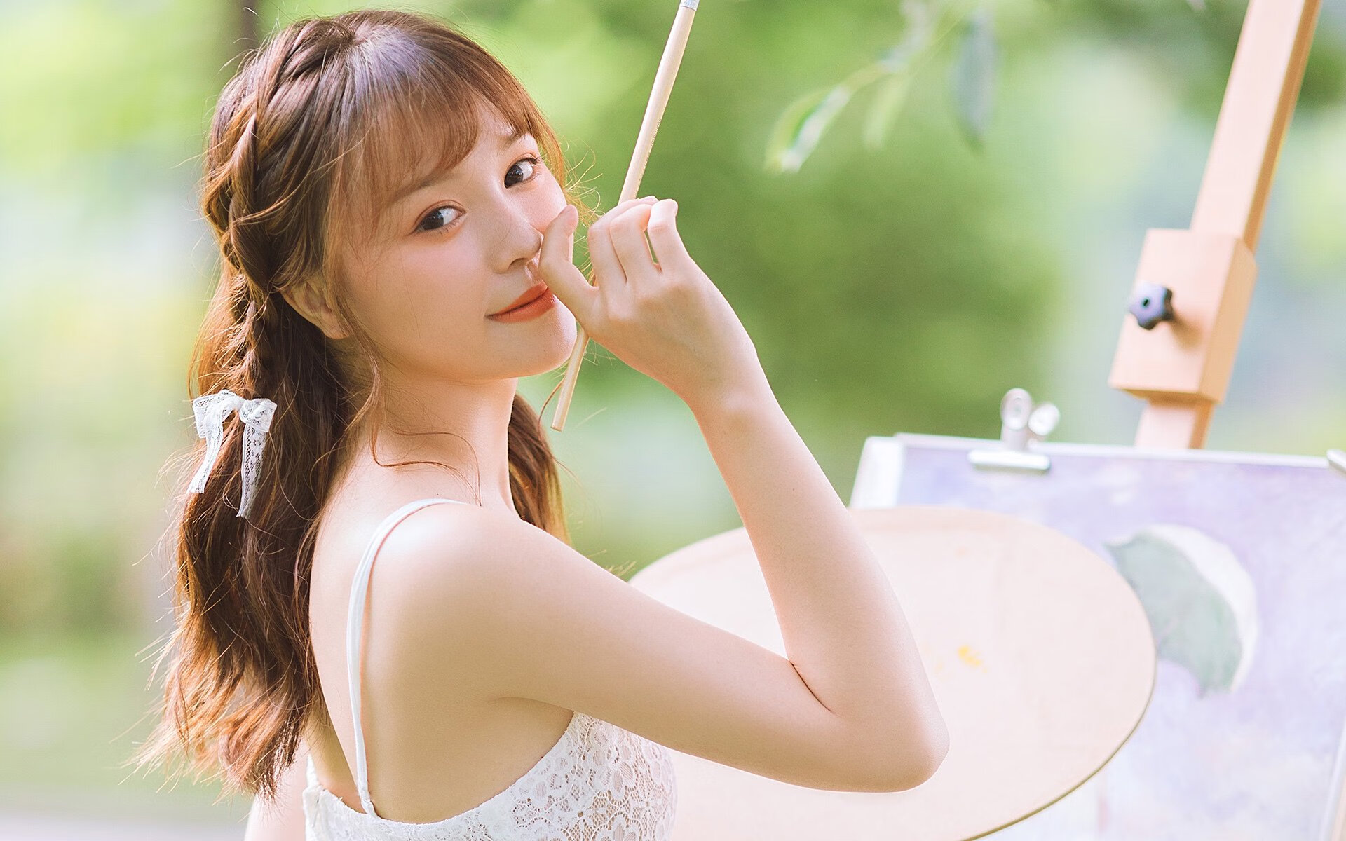 技术雷达图显示团队整体优化趋势,团队能力雷达图